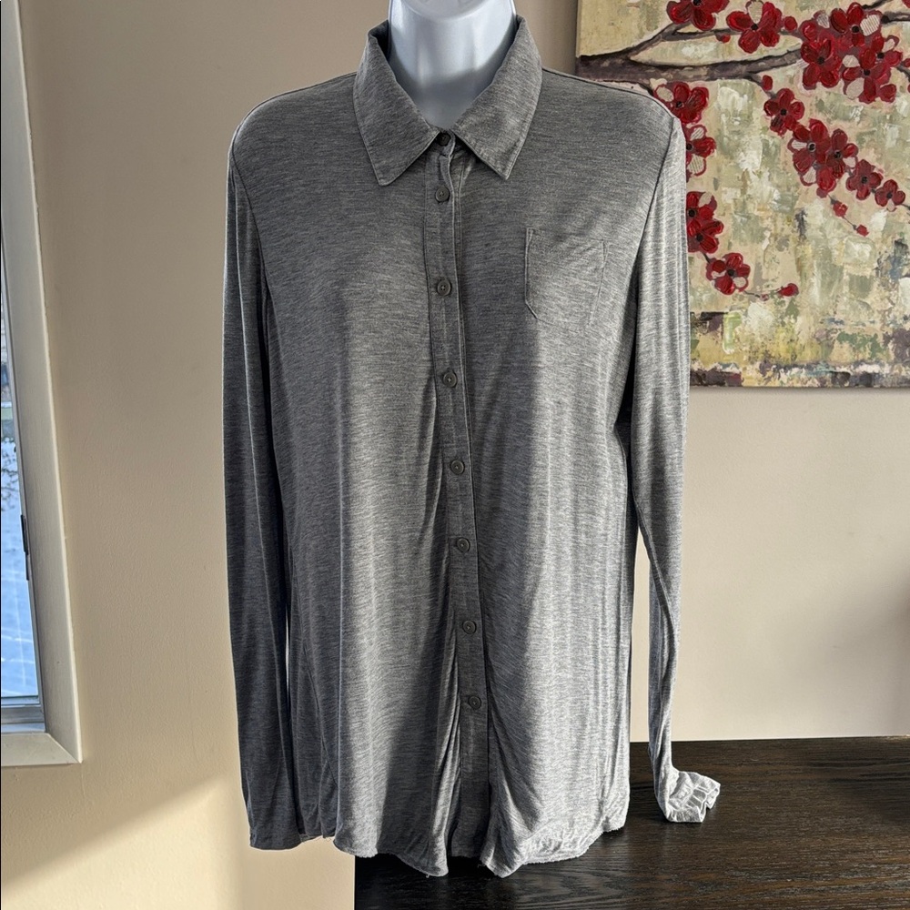 Cabi lightweight soft pocket button down tunic long sleeve